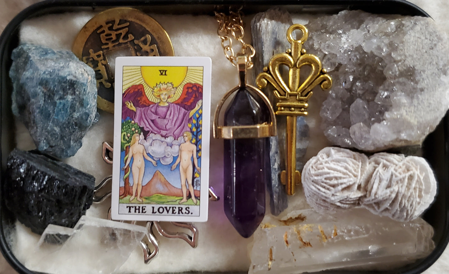 The Lovers Major Arcana Tarot Card/Partnership/Duality/Love/All Relationships/Commitment/Interation of Opposites