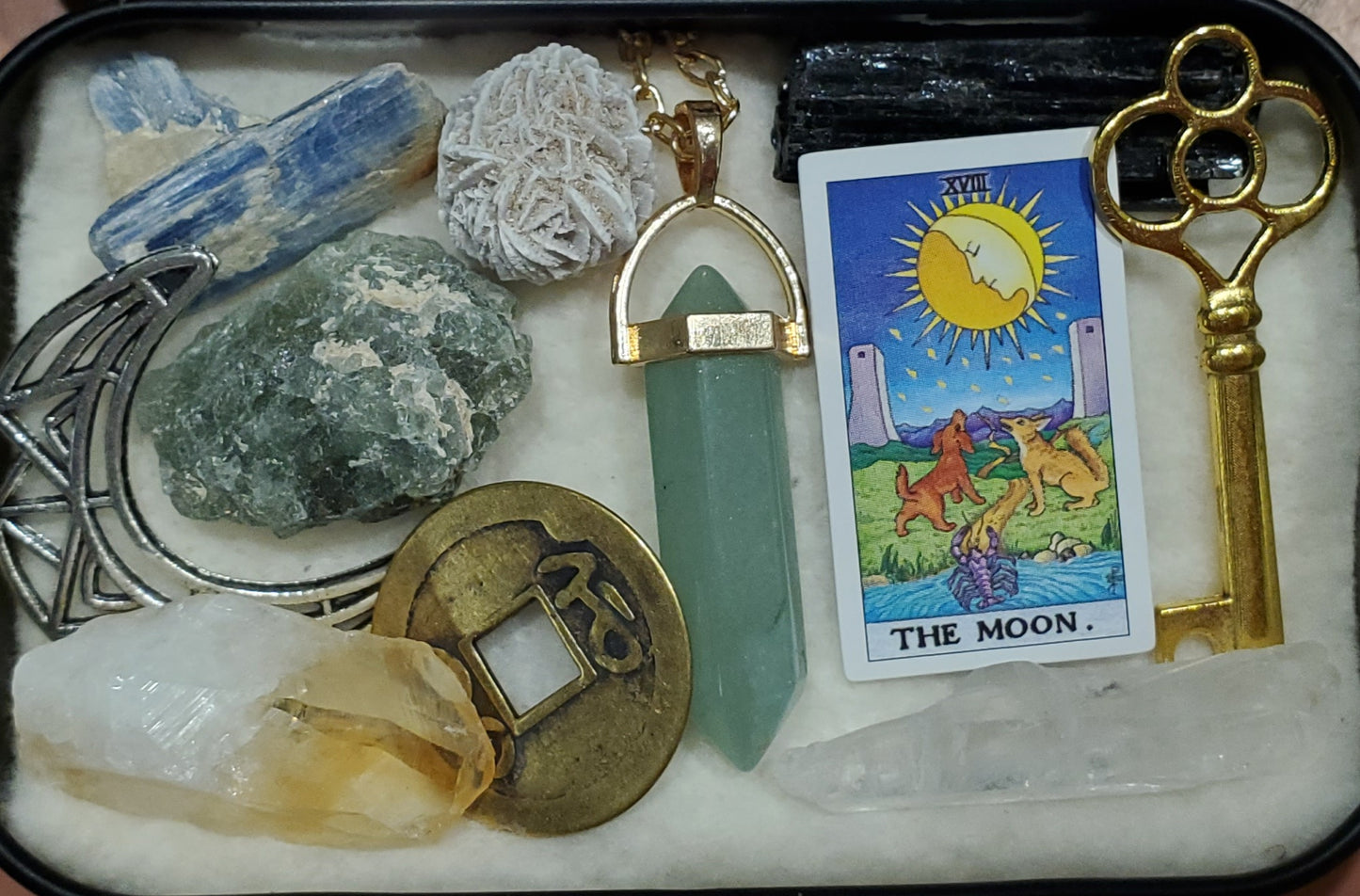 The Moon Major Arcana Tarot Card/Mysterious Paths/Psychic Messages